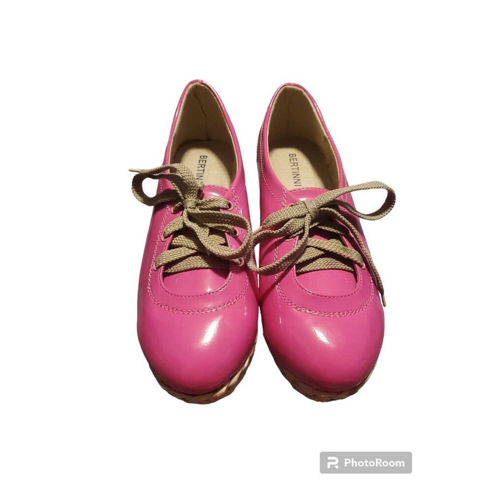 Bertini Pink Patent Leather Womens Shoes 7
